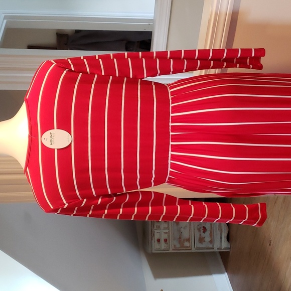 Boutique Dress - Hount - Picture 7 of 9